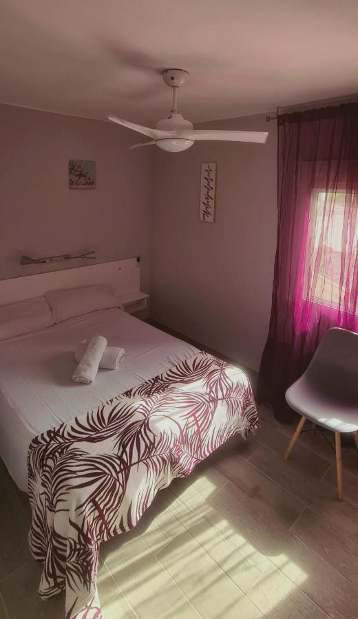 Hostal La Cabana Salou Eksteriør billede
